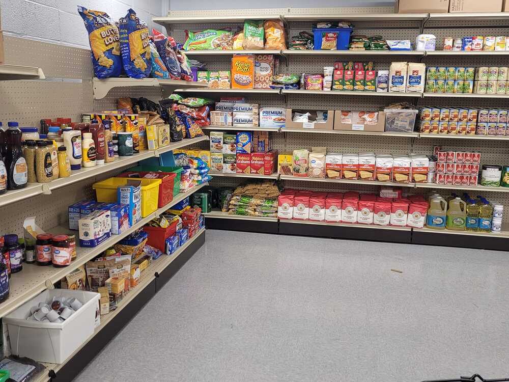 Boykin Center Food Pantry full stocked shelves