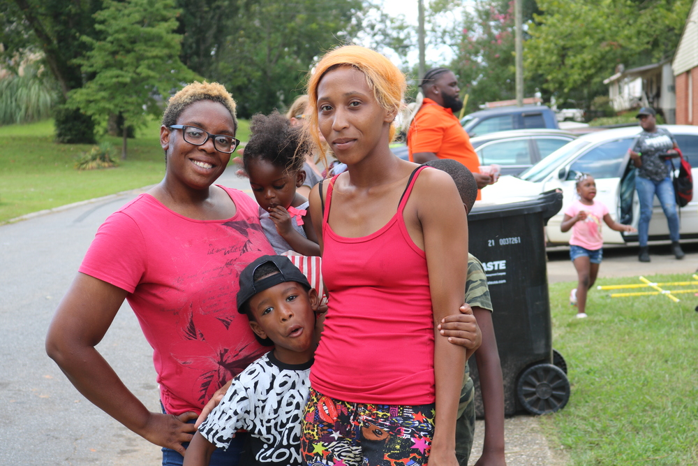 RHA Tailgate mother and children attendees