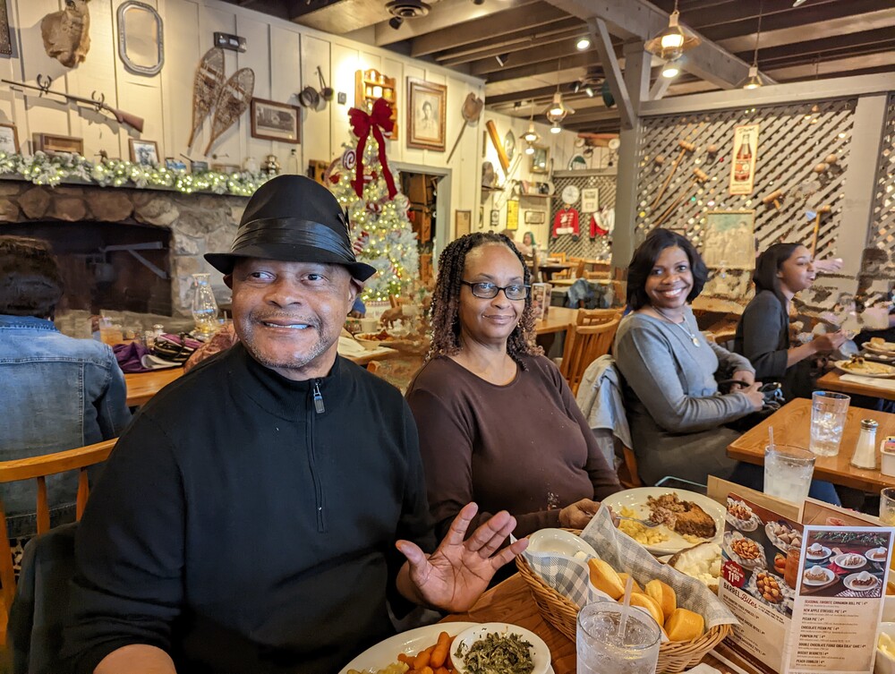 Senior Christmas Luncheon at Cracker Barrel 