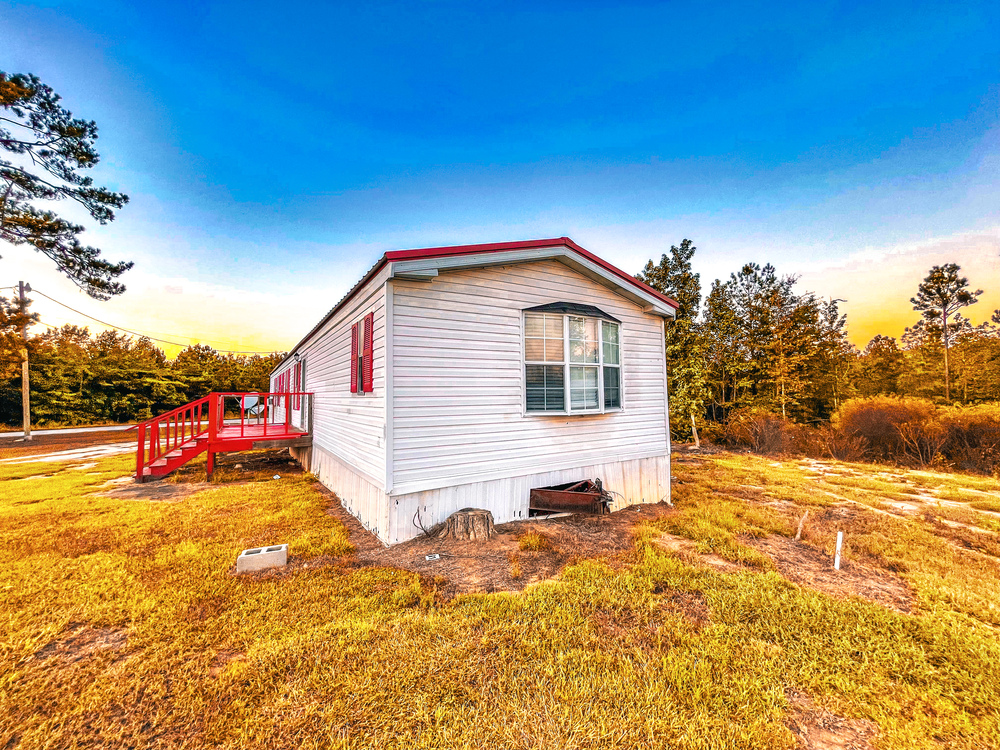 1153 Lee Rd. CR 203