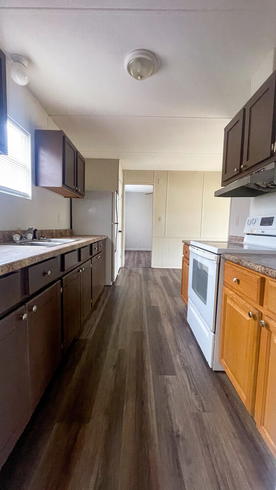 1518 Lee Rd 270 Lot 4