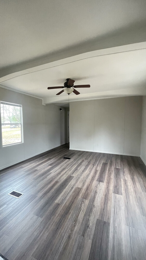 1518 Lee Rd 270 Lot 4