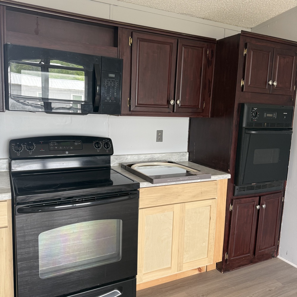 1211 Lee Road 203