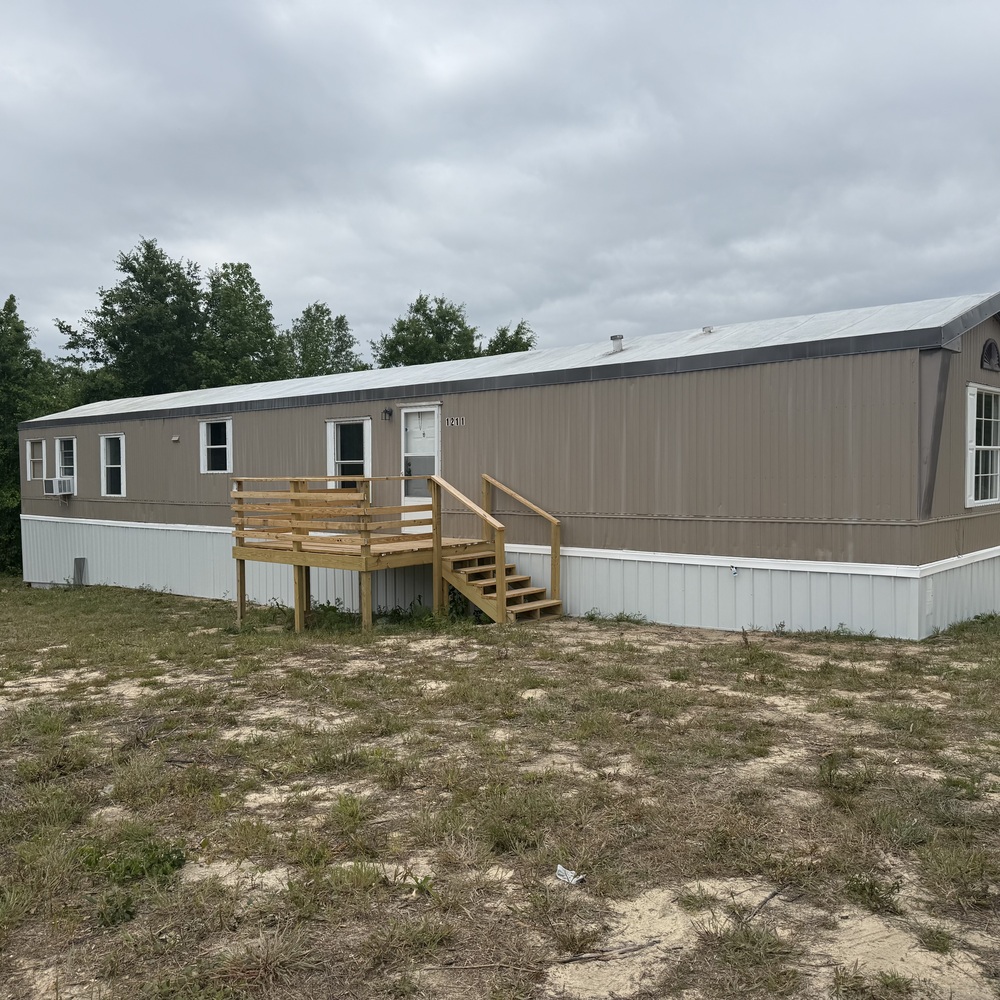 1211 Lee Road 203 at 1211 Lee Road 203